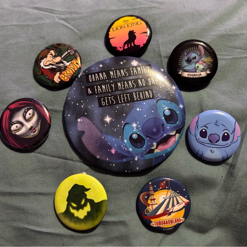 Disney Character Button Set & Added On Mickey Coin Purse
